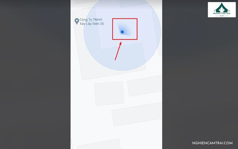 Cách xem hướng trên Google Maps chi tiết nhất khi đi cắm trại 7 Biểu tượng vị trí của bạn có một tia sáng xanh giúp bạn xác định hướng di chuyển
