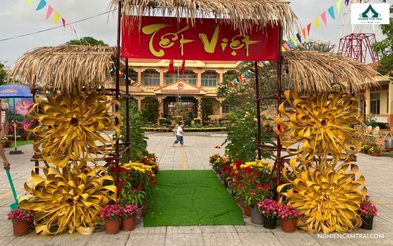 Tổng hợp 50+ mẫu cổng trại đơn giản đẹp, dễ làm, chi phí thấp 48 hình ảnh cổng trại đơn giản bằng lá dừa