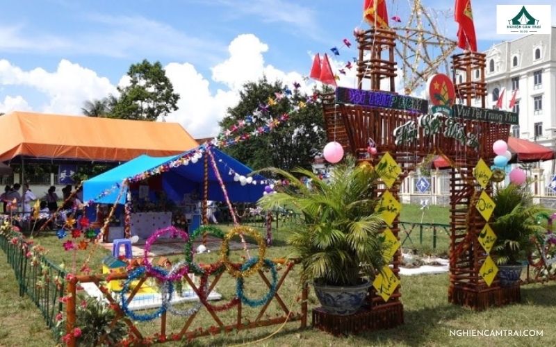 Tổng hợp 50+ mẫu cổng trại đơn giản đẹp, dễ làm, chi phí thấp 61 Mẫu cổng trại cho hội trại Thu đơn giản, dễ làm