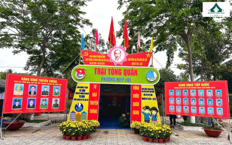 Vật liệu thường dùng để dựng cổng trại