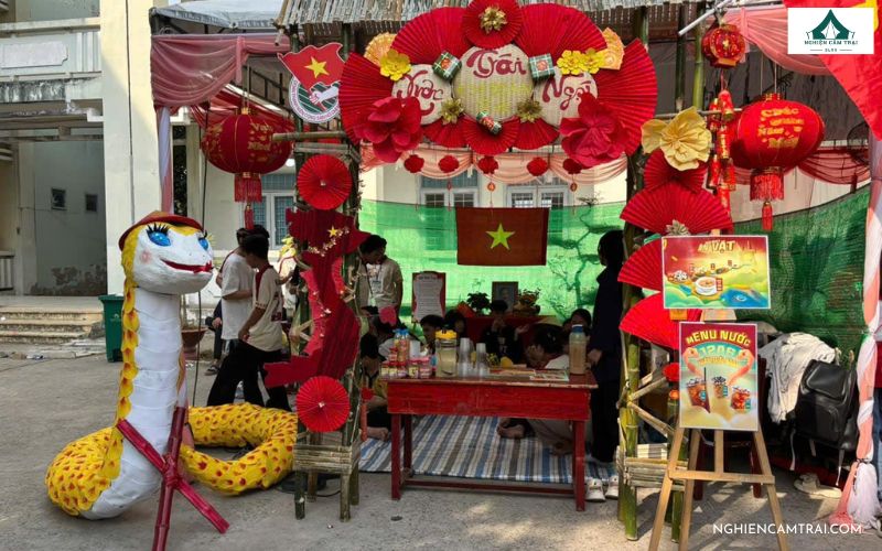 Sưu tầm 55+ mẫu cổng trại Xuân độc đáo, sáng tạo và đoạt giải cao 47 Cổng trại Xuân sáng tạo, độc đáo