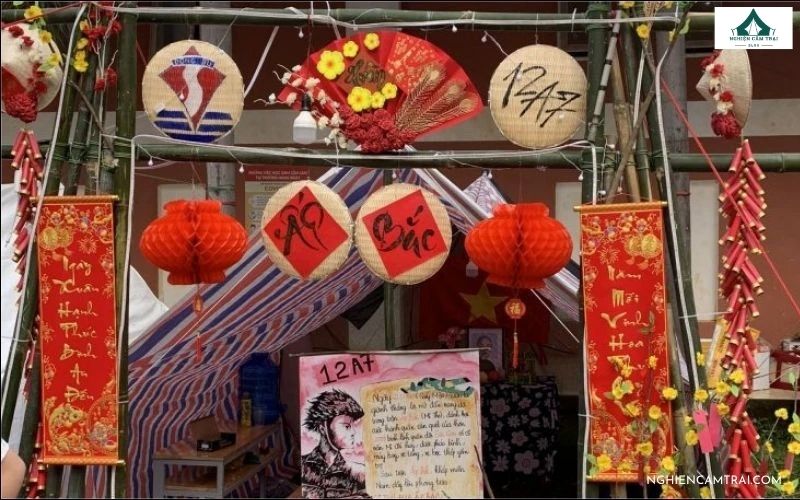 Sưu tầm 55+ mẫu cổng trại Xuân độc đáo, sáng tạo và đoạt giải cao 33 Cách đặt tên cổng trại Xuân