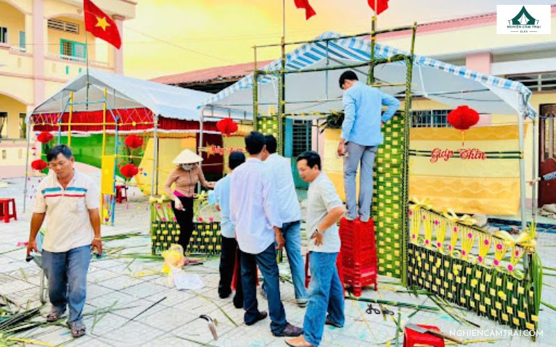 Chuẩn bị đầy đủ vật dụng và phân công nhân sự