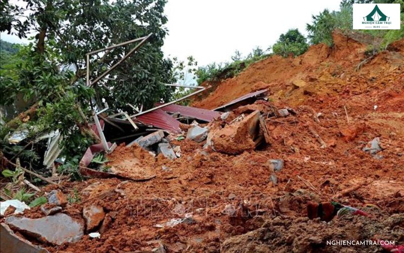 Dấu hiệu nhận biết sớm sạt lở đất