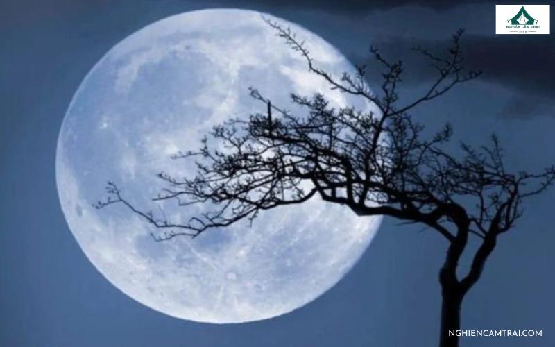 Siêu trăng lạnh thường xuất hiện vào tháng 12