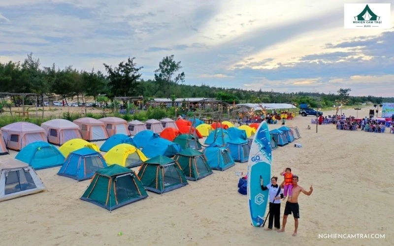 Nên chọn thời điểm thời tiết nắng, khô ráo để camping tại biển Châu Tân