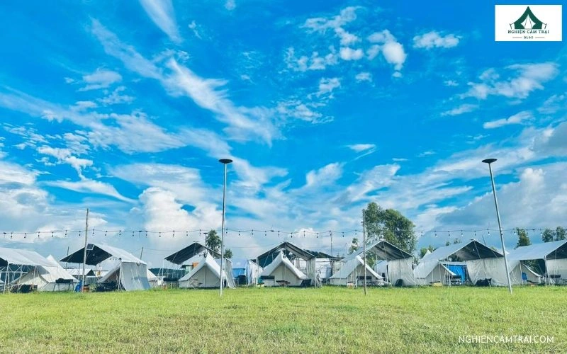 Review La Cà Camping Hồ Dầu Tiếng: Cắm trại chill, ngắm hoàng hôn đẹp 7 La Cà Camping ở khu vực hồ Dầu Tiếng, có lều phong cách Mông Cổ và Vintage